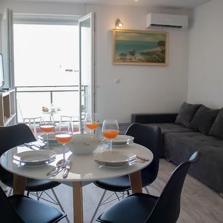 Apartment Ana