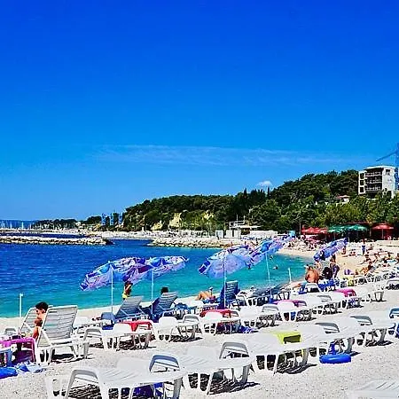 Ana * Split